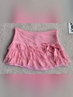Forever 21 Silk Pink Ruffle Mini Skirt with Bow Bundle